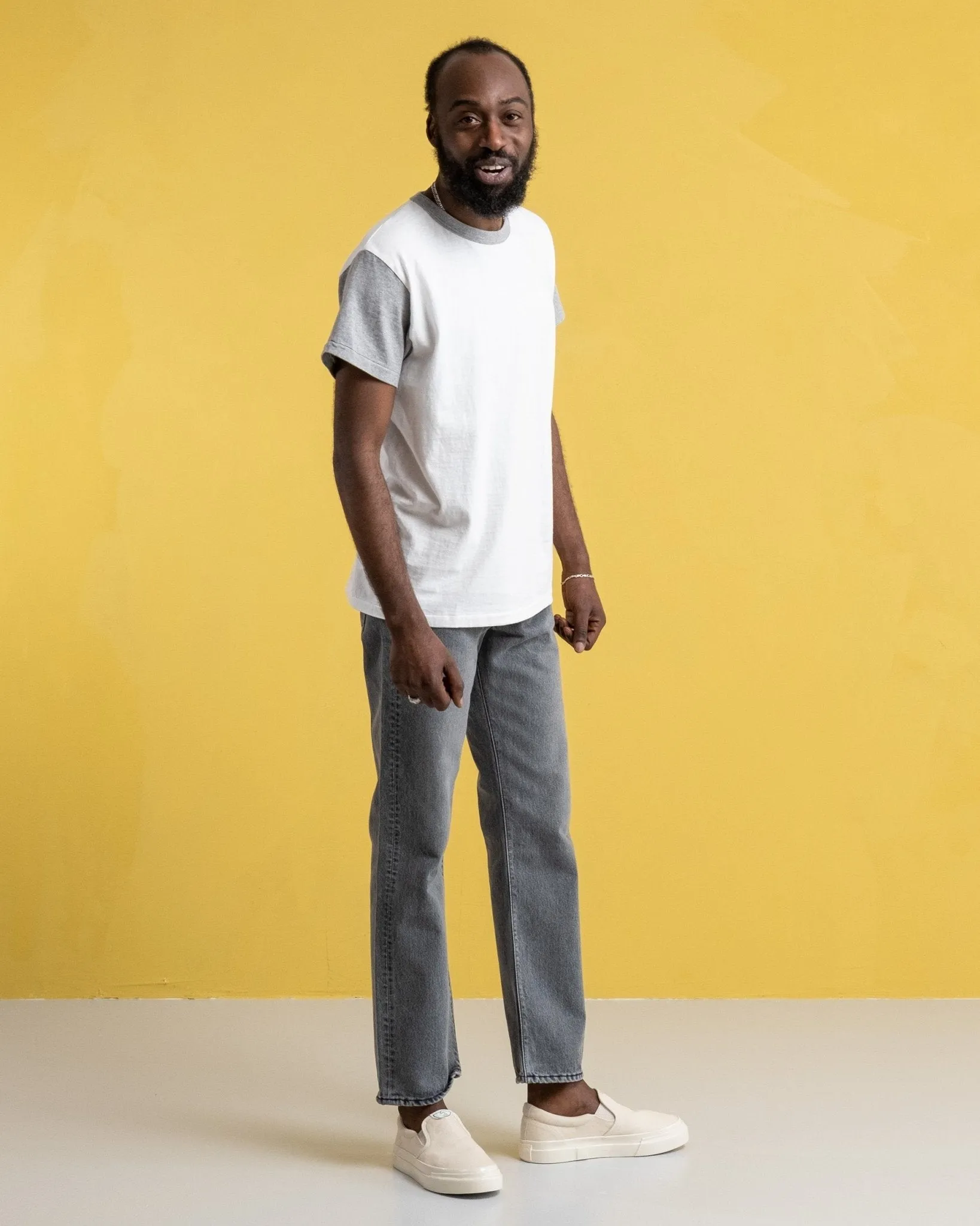 La'ie SS T-Shirt Off White / Hambledon Grey "Tennessee Smokes"