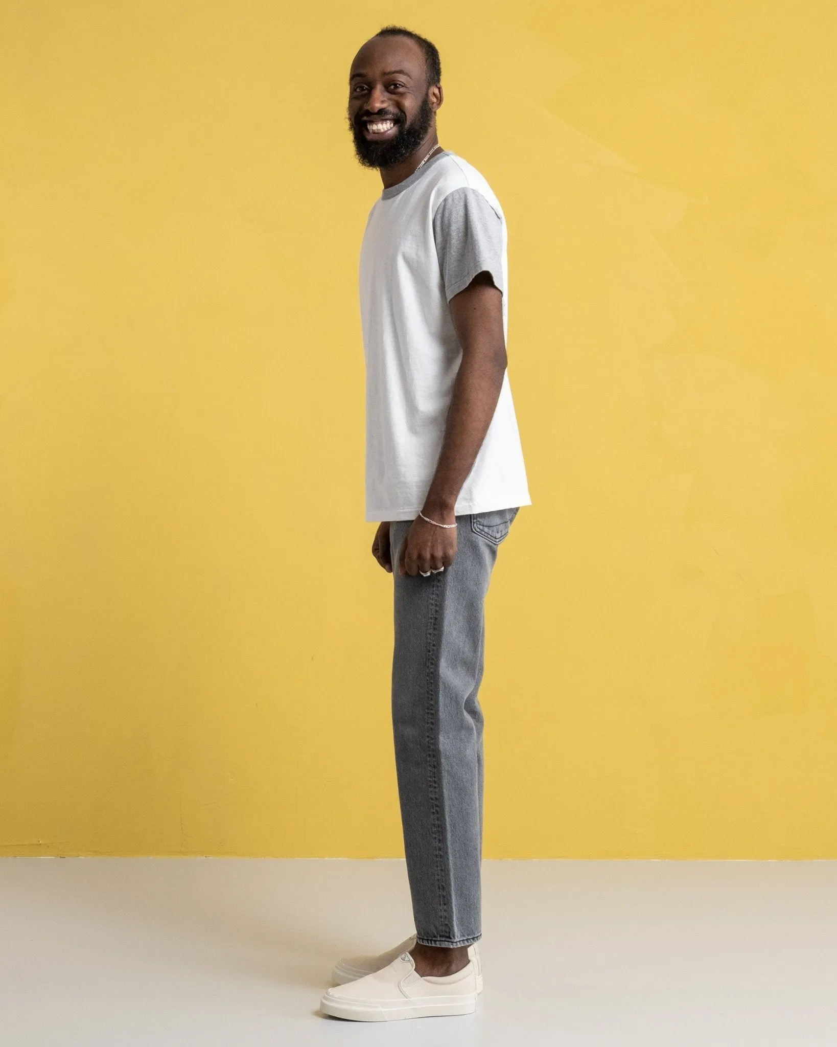 La'ie SS T-Shirt Off White / Hambledon Grey "Tennessee Smokes"